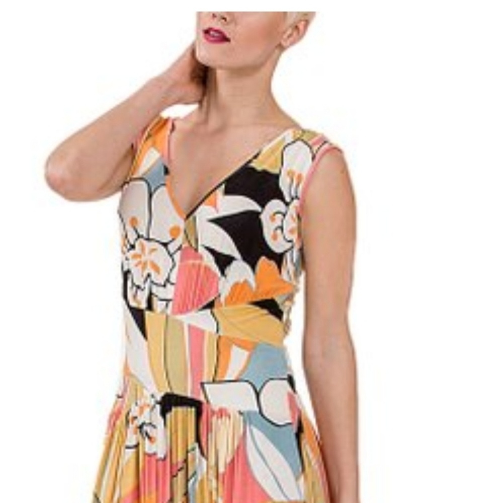 Peach Floral V-Neck Maxi Dress